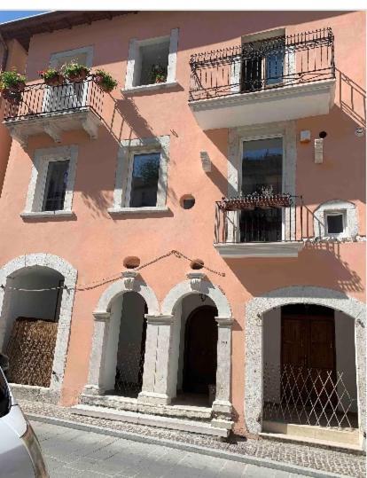 A Casa Di Rocco Daire Castel Di Sangro Dış mekan fotoğraf